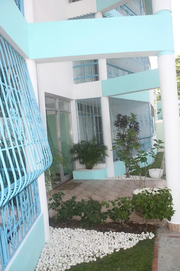 Condo Carla Boca Chica Hotel apartamentowy