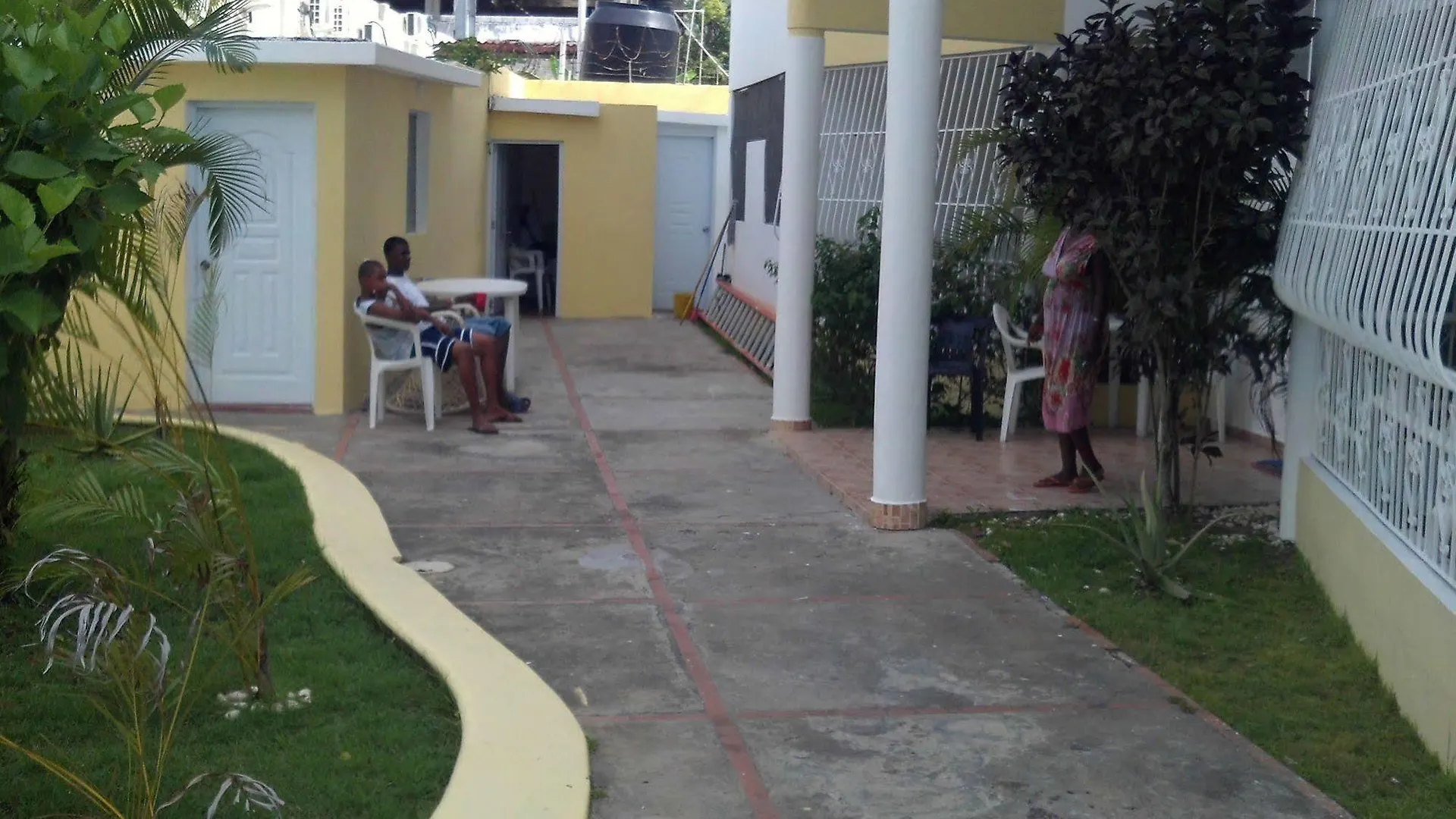 Condo Carla Boca Chica Hotel apartamentowy